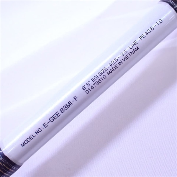 １２エーギー８３ＭＩ・Ｆ